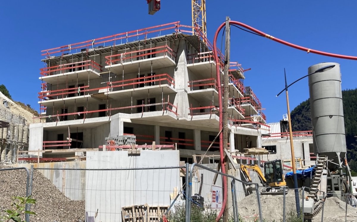 Laisse béton, le ciment coule le climat