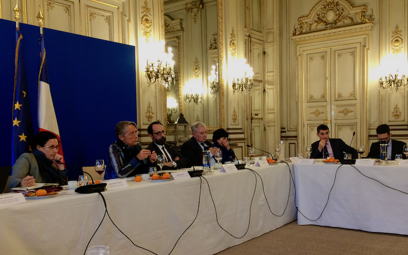 Réunion de travail avec Élisabeth Borne