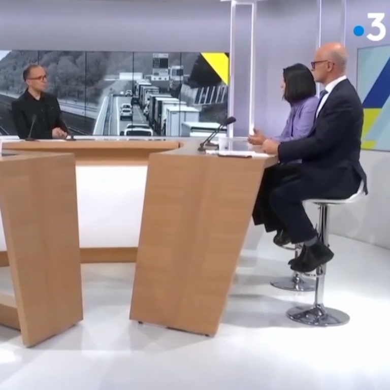 Dimanche en politique Capture d'écran vers une émission télévisé