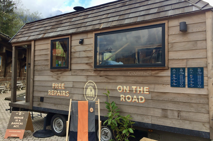 L’atelier de réparation ambulant en escale à Chamonix en mai 2019